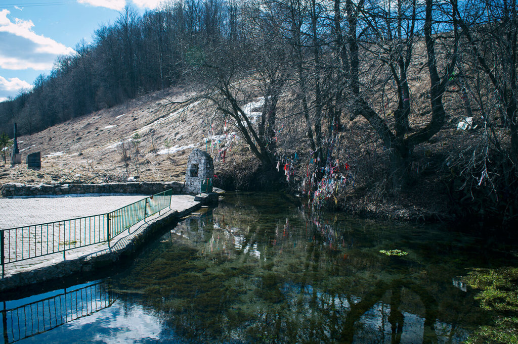 Родниковая вода в деревне Свиридово фото