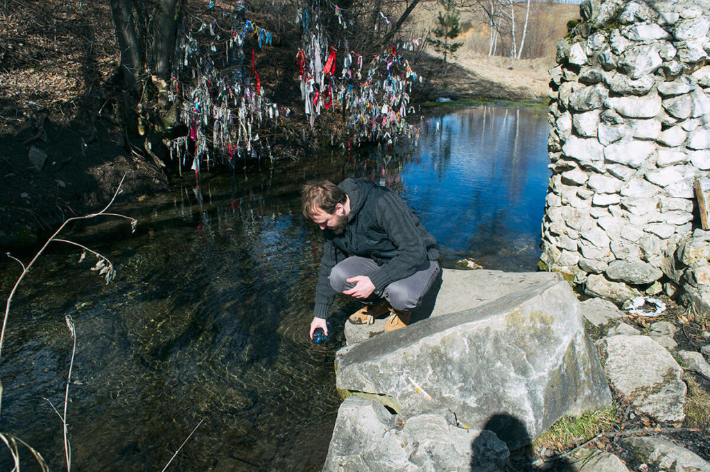 Родниковая вода в деревне Свиридово 2 фото