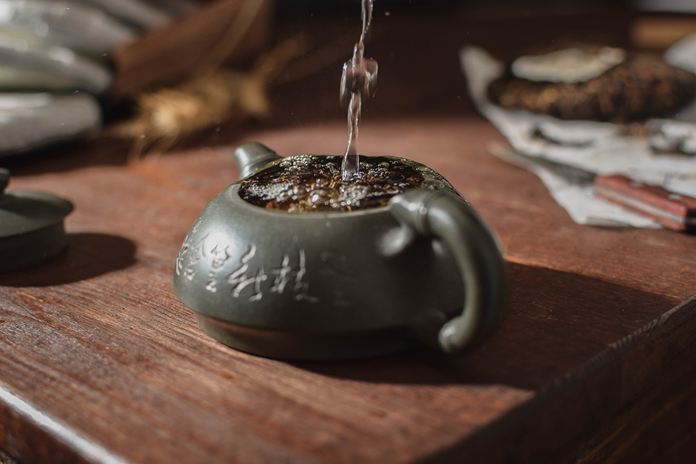 Red tea Shai Hong testing